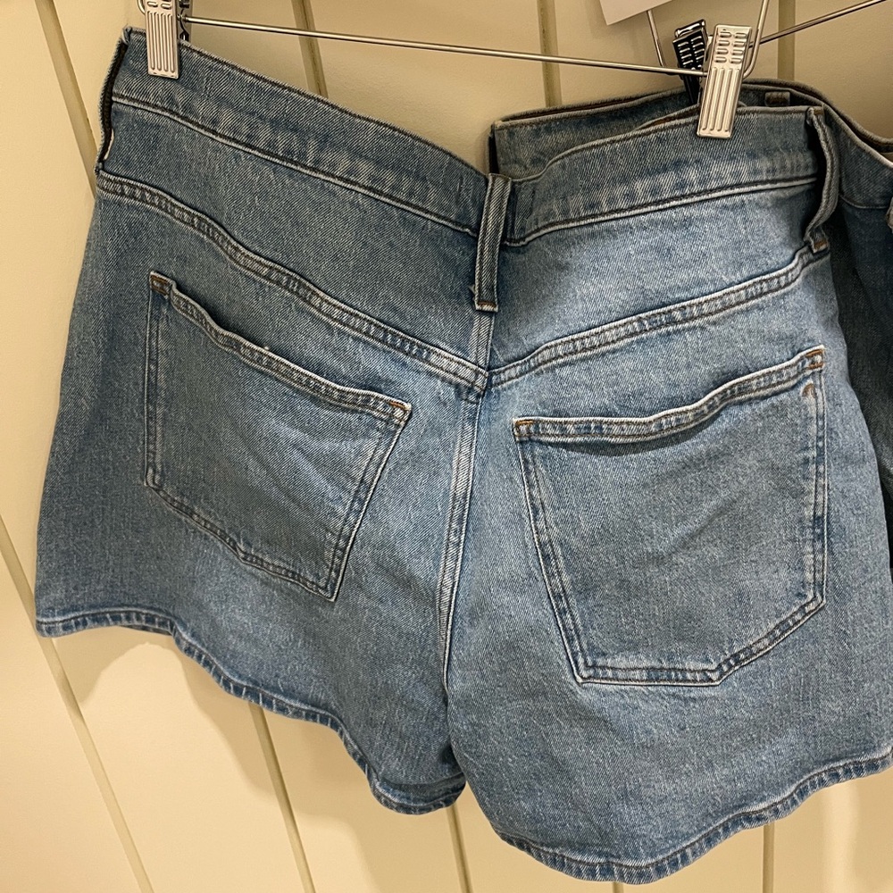 Classic Blue Denim Women's Shorts - Picture 4 of 6